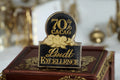Pin's vintage Lindt Excellence 70% cacao noir orné, chocolat publicitaire rare