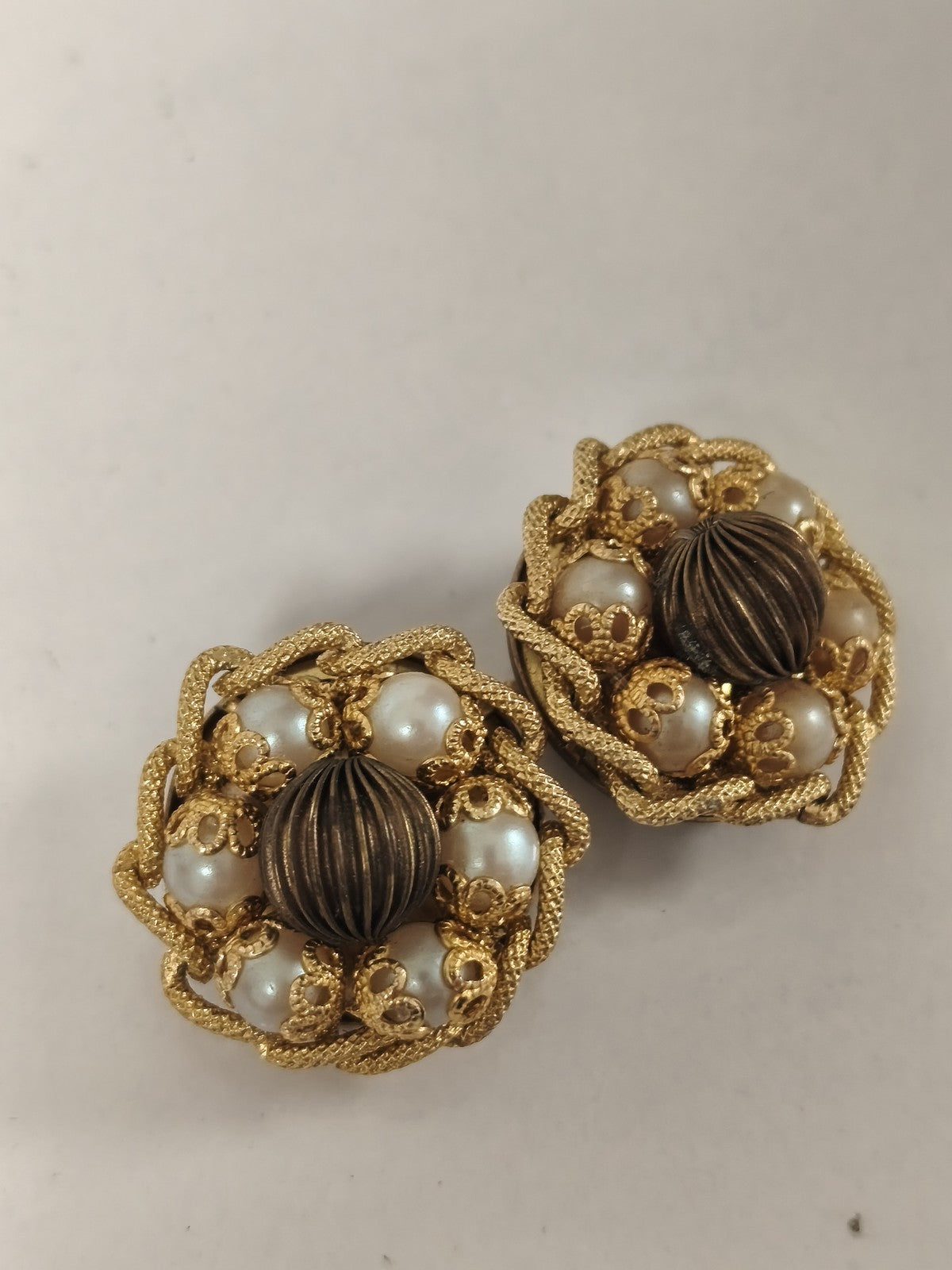 Paire de boucles d?oreilles rétro vintage, bijou ancien pour collection ou cadea