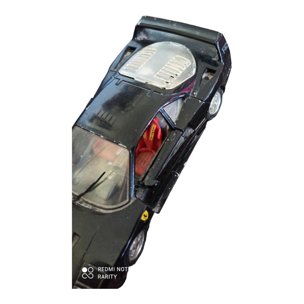 Maquette Ferrari F40 noire Tamiya voiture miniature 1/24 modèle sport