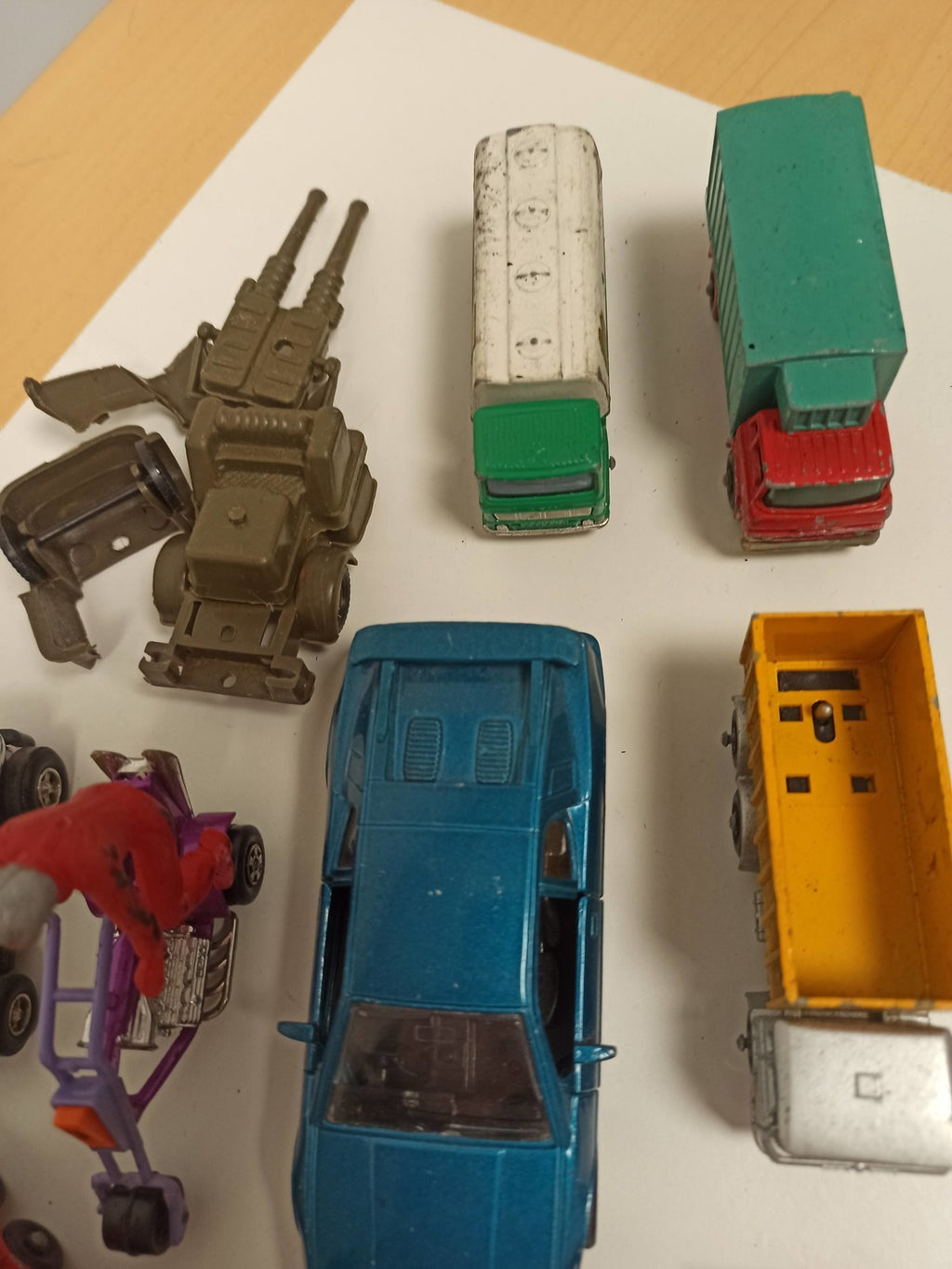 Lot figurines voitures anciennes vintage rétro ? jouets collection occasion