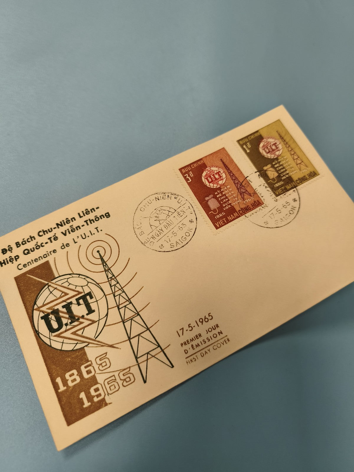 Ancienne enveloppe FDC Vietnam 1965 UIT timbres Centenaire télécommunications