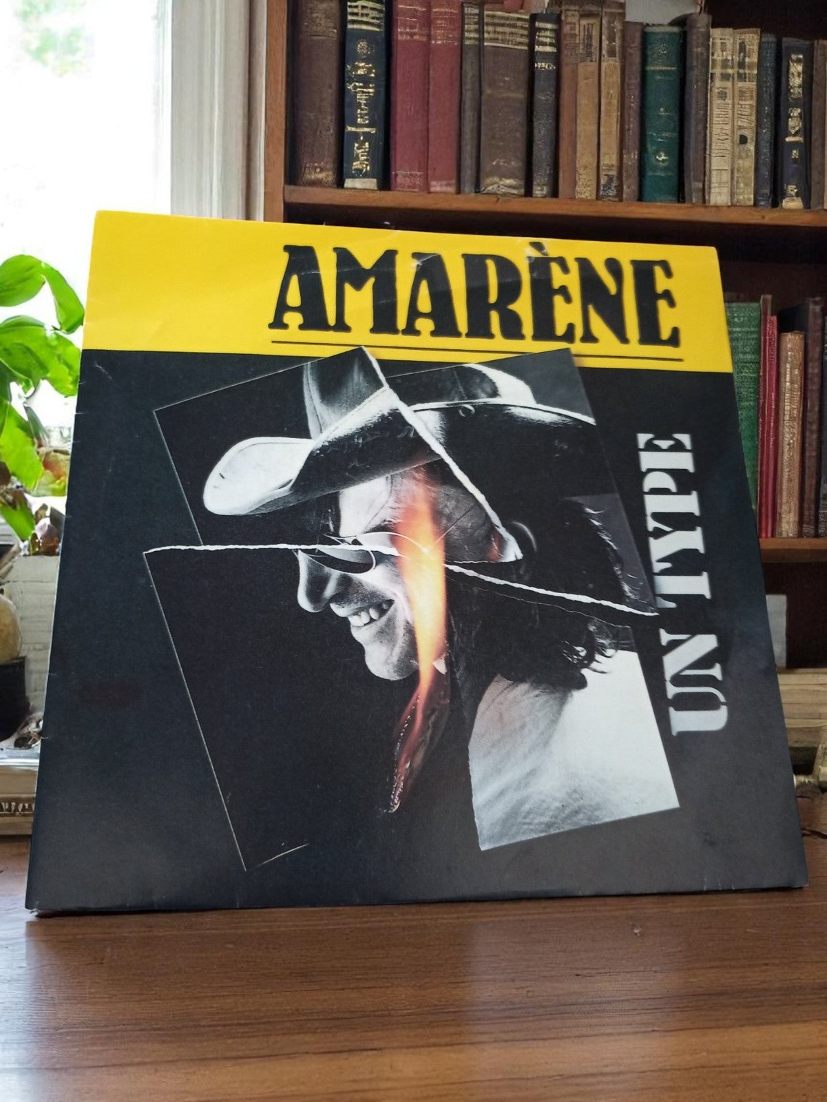 Vinyle 45 tours Amarène vintage pochette originale état rare non testé