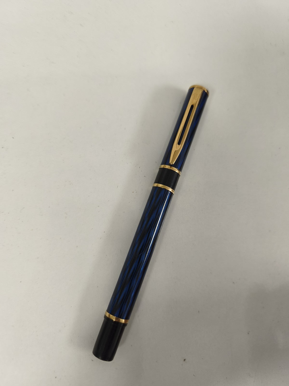 Stylo plume Waterman Lauréat II bleu marbré, plume élégante, écriture fluide
