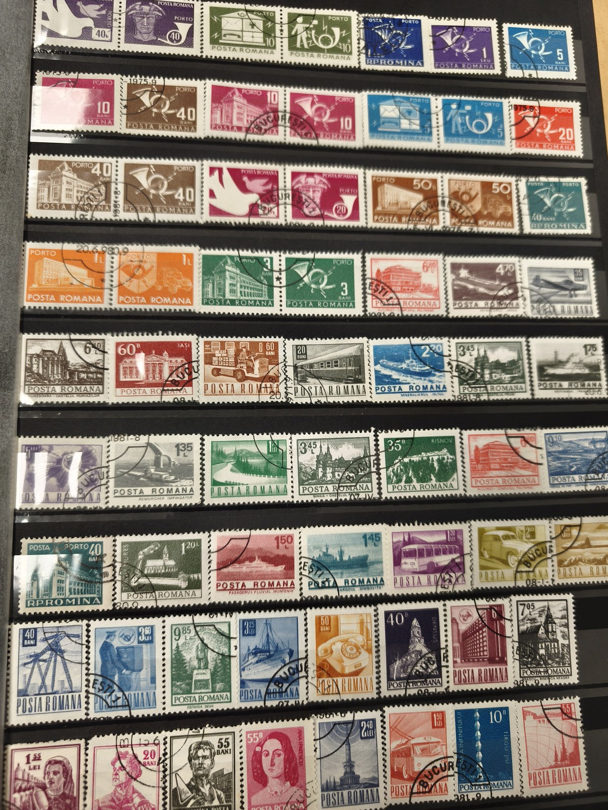 Lot timbres POSTA ROMANA Roumanie oblitérés multicolores, thèmes variés