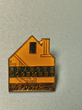 Vintage pin's La Poste Epargne Logement maison jaune collection (Ref 18)
