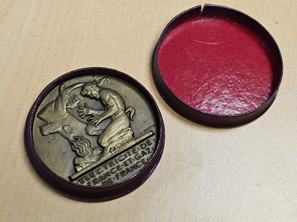 Médaille ancienne Électricité de France vintage collectionneur rétro EDF