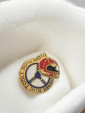 Pin's École Auto Moto Centre Barneoud vintage casque moto émaillé rétro