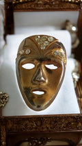 Broche masque vintage dorée avec strass, bijou ancien costume bal