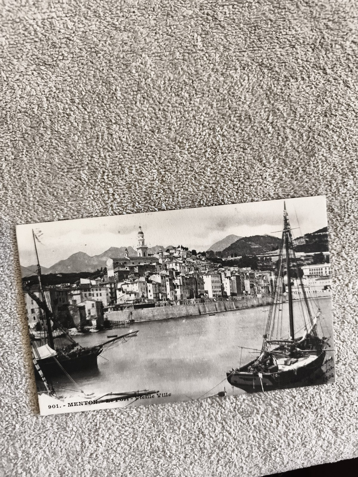CPA Menton Vieille Ville bateau port photographie ancienne
