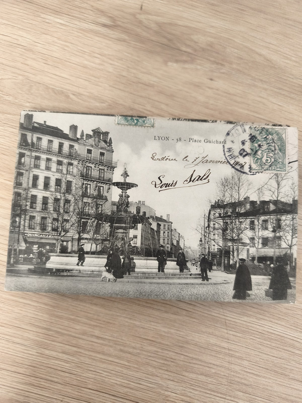 Ancienne carte postale Lyon Place Guichard CPA, timbre 5c, noir et blanc
