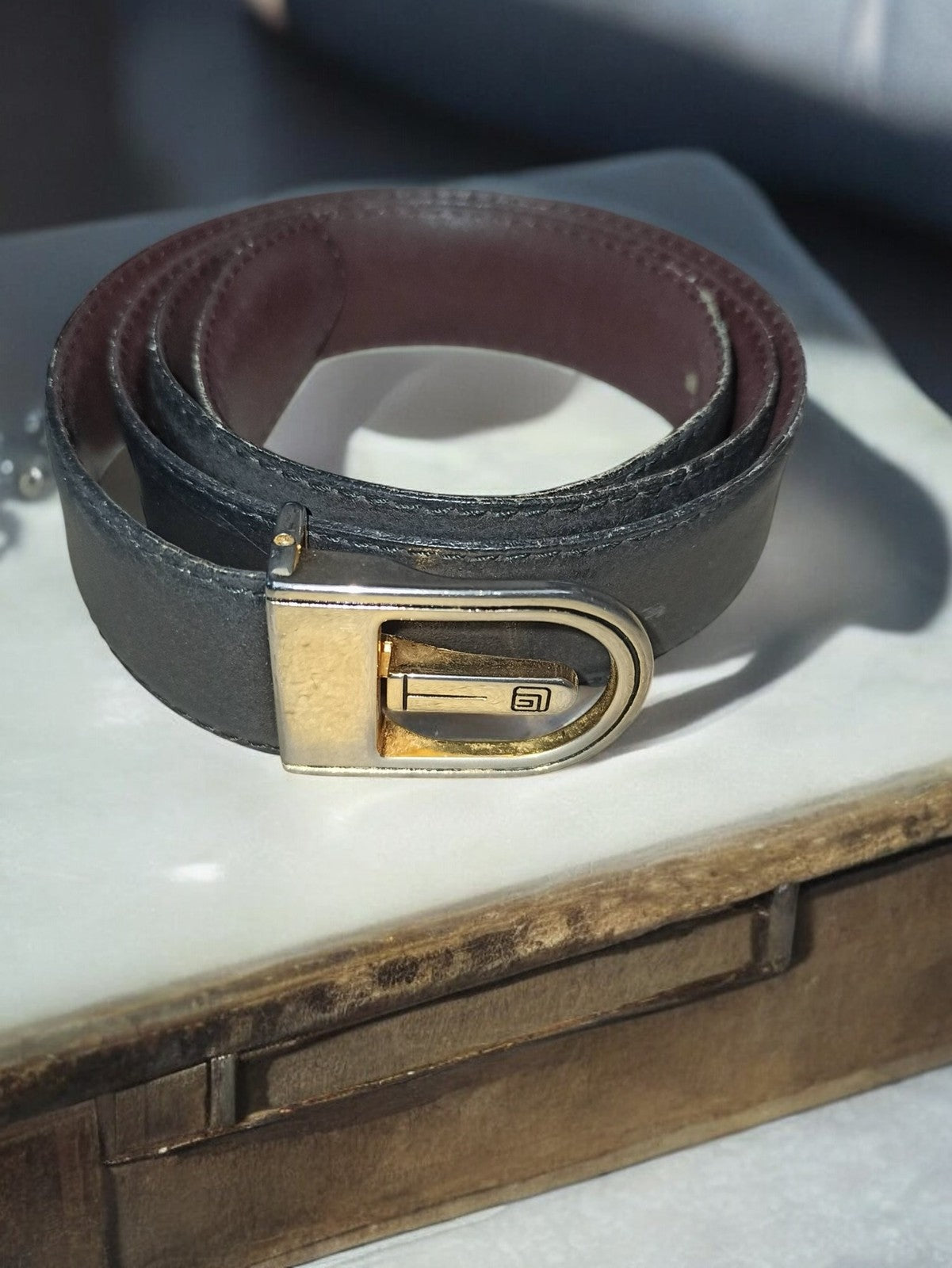 Ceinture vintage Pierre Cardin cuir noir boucle dorée rétro homme