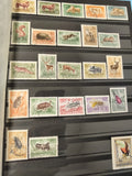 Lot anciens timbres oblitérés Magyar animaux insectes Hongrie philatélie vintage