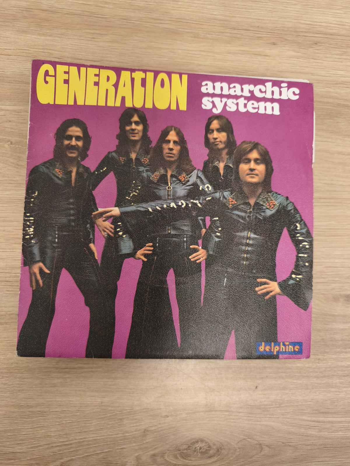 Vinyle 45 tours Anarchic System Generation pochette violette Delphine (Ref 5)