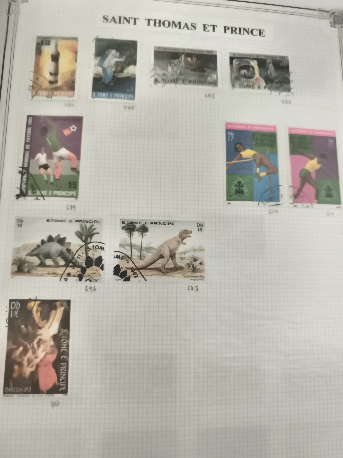 Timbres Saint Thomas et Prince oblitérés sports dinosaures astronautes