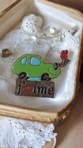 Pin's vintage ELF Shell j'aime voiture verte émaillée collector rétro auto