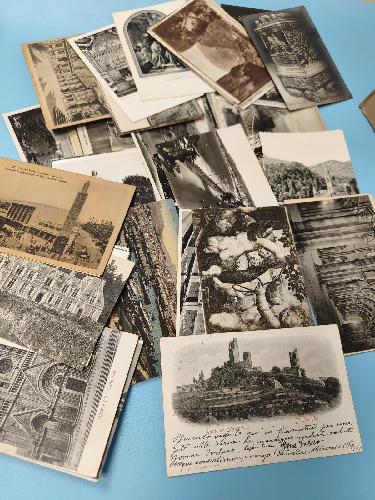 Lot cartes postales anciennes CPA ? paysages, monuments, écrits, divers pays