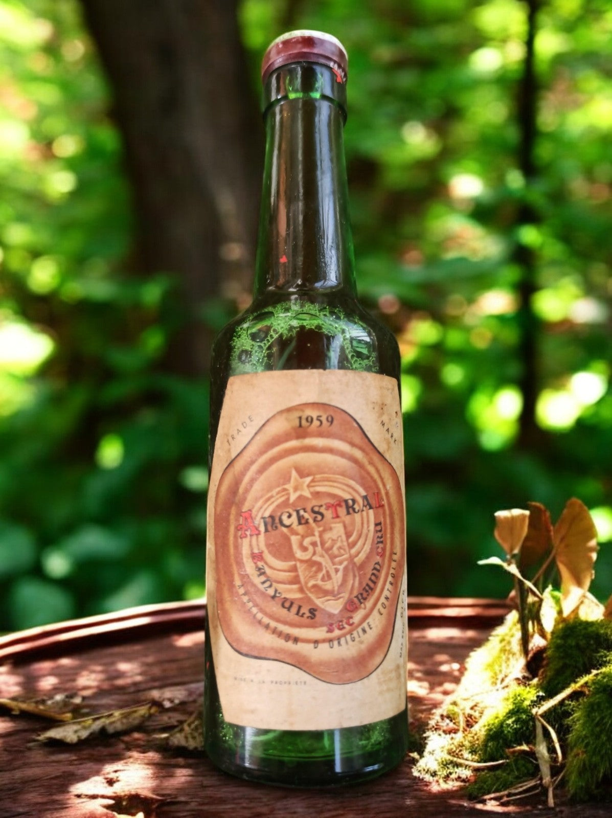 Bouteille mignonette Banyuls Ancestral 1959 étiquette vintage alcool rare