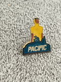 Pin's vintage PACIFIC surfeur émaillé, style années 80, badge rétro (Ref 2)