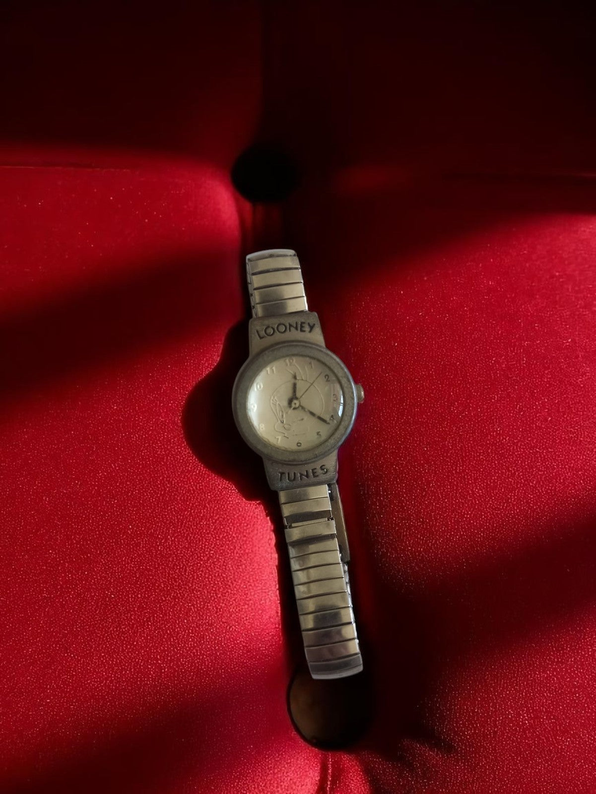 Montre vintage homme Looney Tunes extensible, cadran Bugs Bunny, non testée