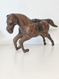 Figurine cheval ancien en cuir vintage années 70 déco rétro collection équestre