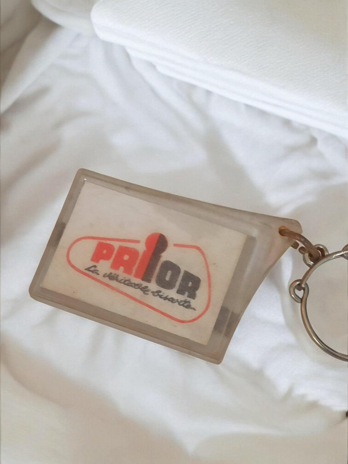 Porte-clés publicitaire vintage Prior ancien rétro, logo années 70