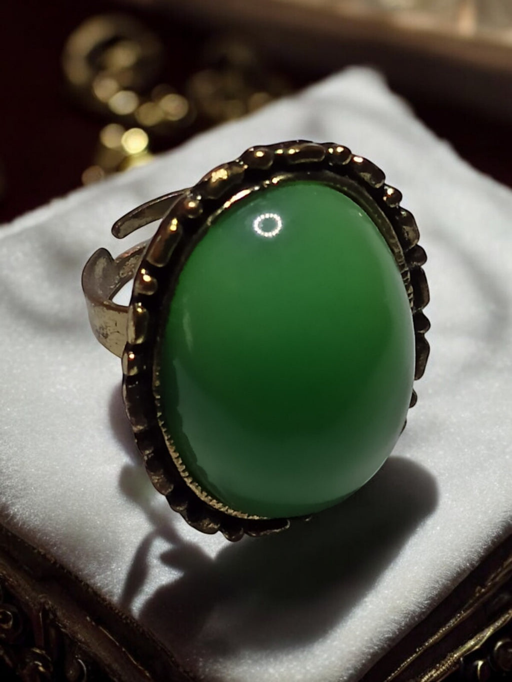 Bague vintage cabochon vert fantaisie, grosse bague ajustable taille 54