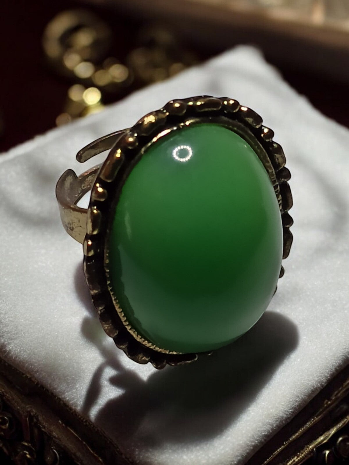 Bague vintage cabochon vert fantaisie, grosse bague ajustable taille 54