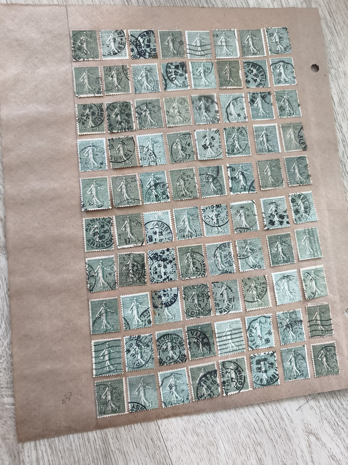 Gros lot timbres anciens Marianne 15c verts ? planche philatélie étude France