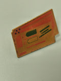Vintage pin's loto ancien rectangulaire motif jeu collection rare