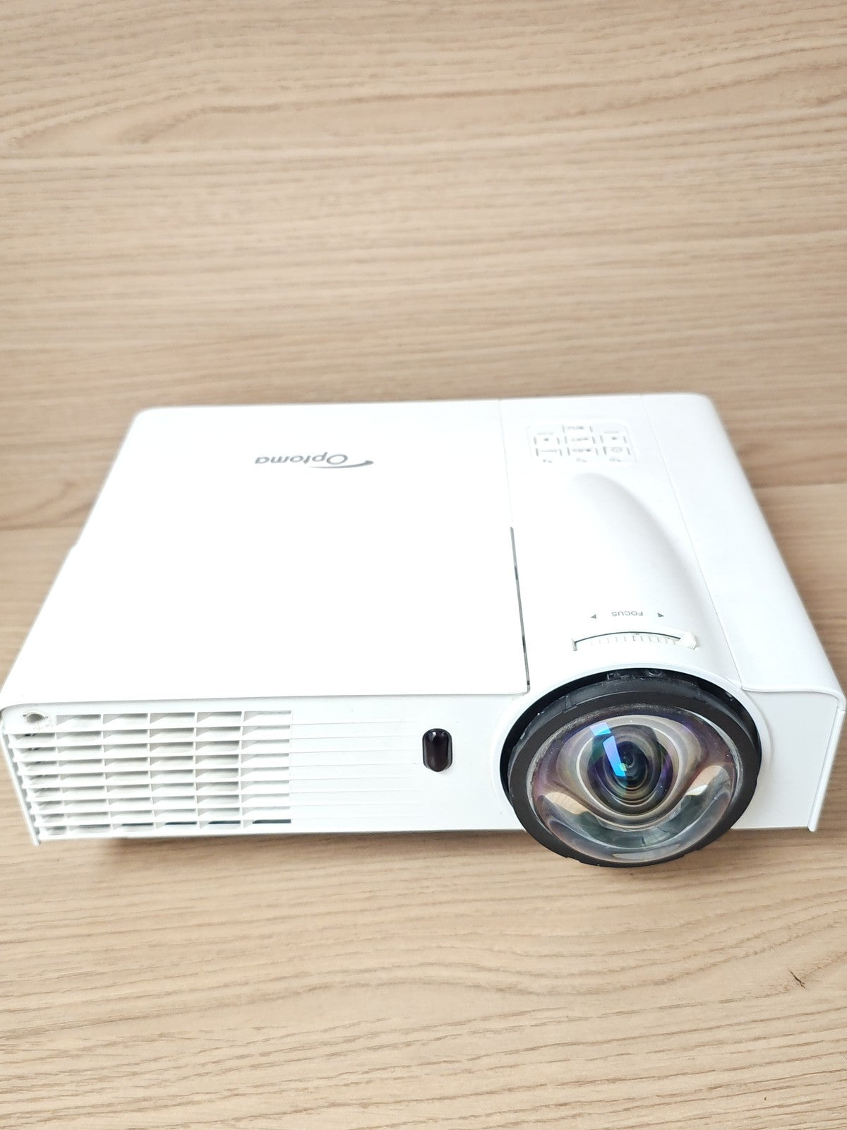 Vidéoprojecteur Optoma DAWSZUST WXGA Courte Focale Occasion Sans Câbles Non Test