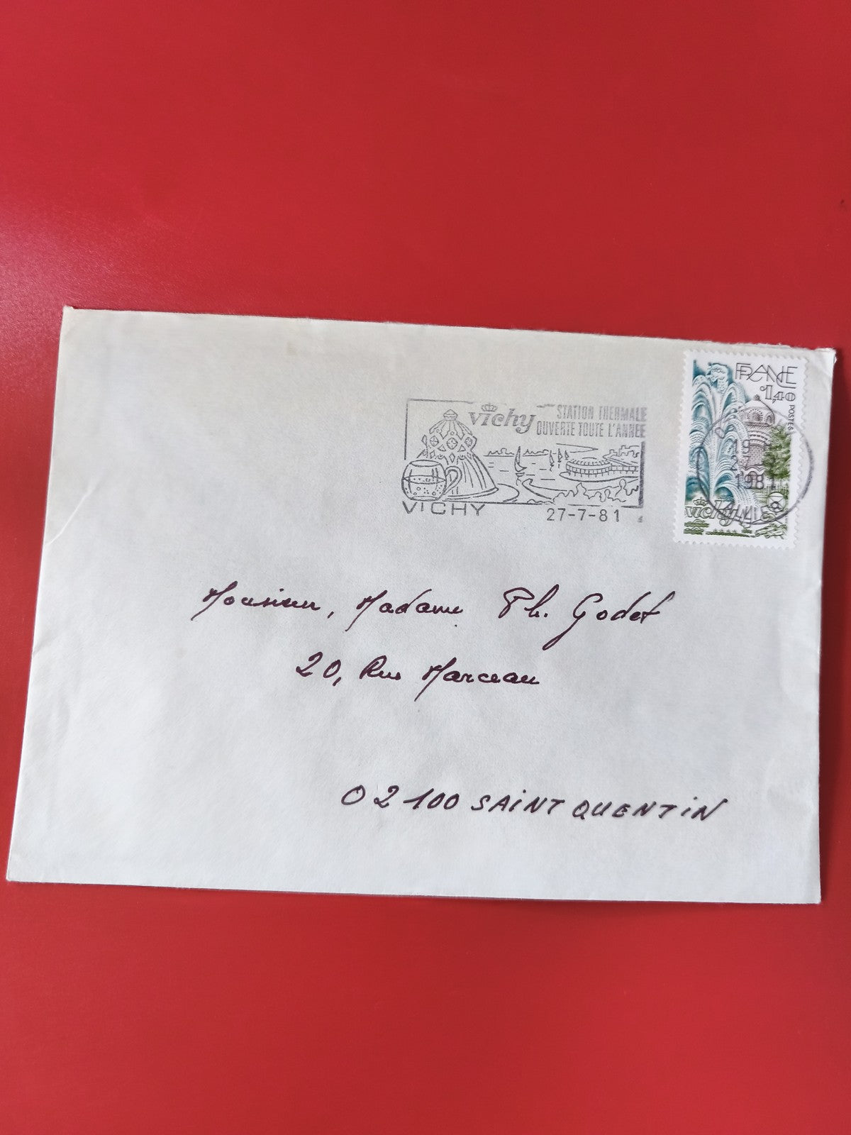 Enveloppe philatélie timbrée France Vichy 1981 cachet illustré, écriture manuscr