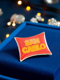 Pin's publicitaire vintage SAN CARLO rouge jaune édition limitée rare