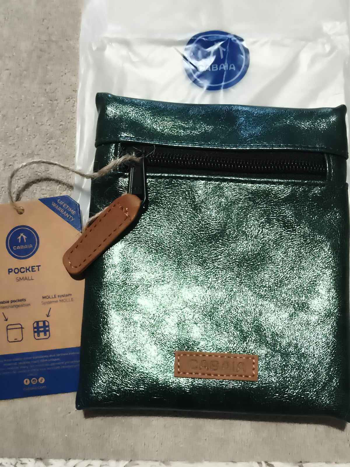 Pochette Cabaia verte effet métallisé 15 cm – Pocket Small accessoire sac