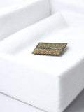 Insigne ancien Armée de l’Air France vintage badge rétro doré motif texturé