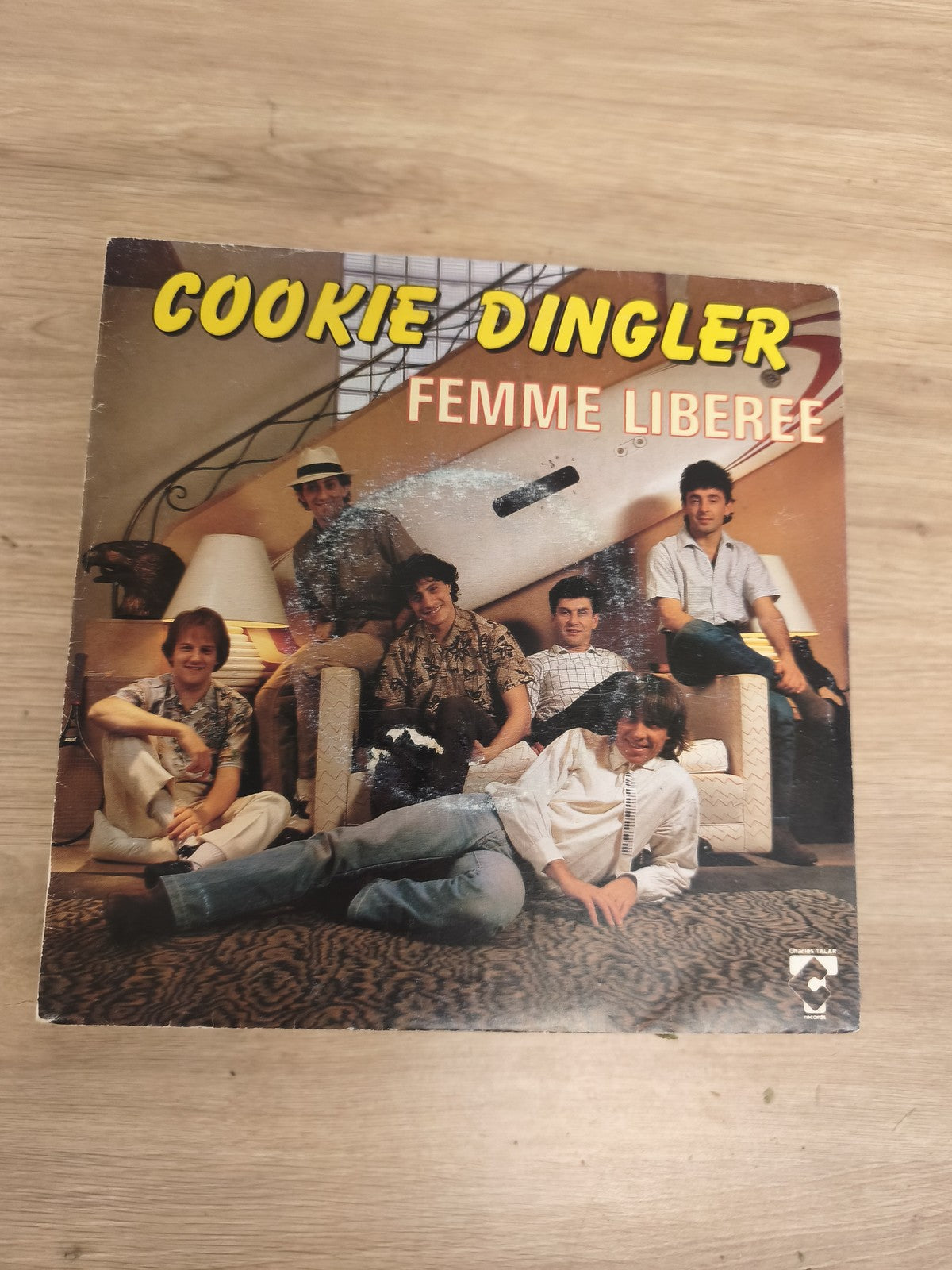 Vinyle 45T Cookie Dingler Femme Libérée pochette groupe, disque d'occasion