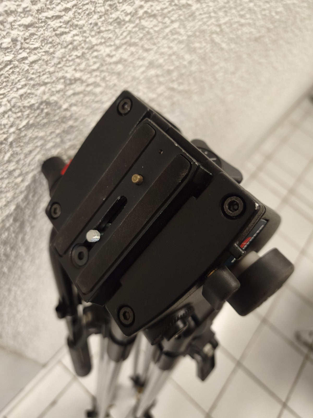 Trépied photo Manfrotto d?occasion, support stable pour appareil photo et camésc