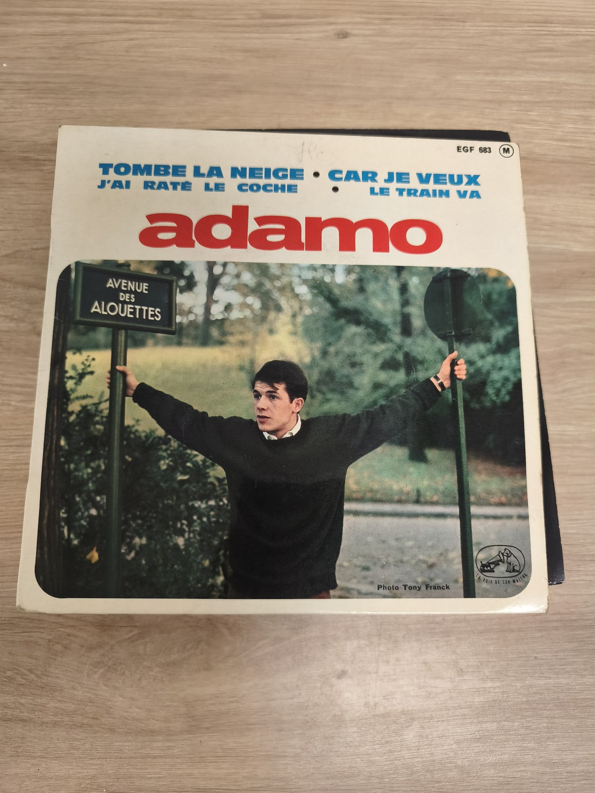 Vinyle 45 tours Adamo Tombe la neige Car je veux pochette Avenue des Alouettes