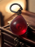 Porte-clés vintage goutte rouge Henri Maire publicitaire ancien rétro rare