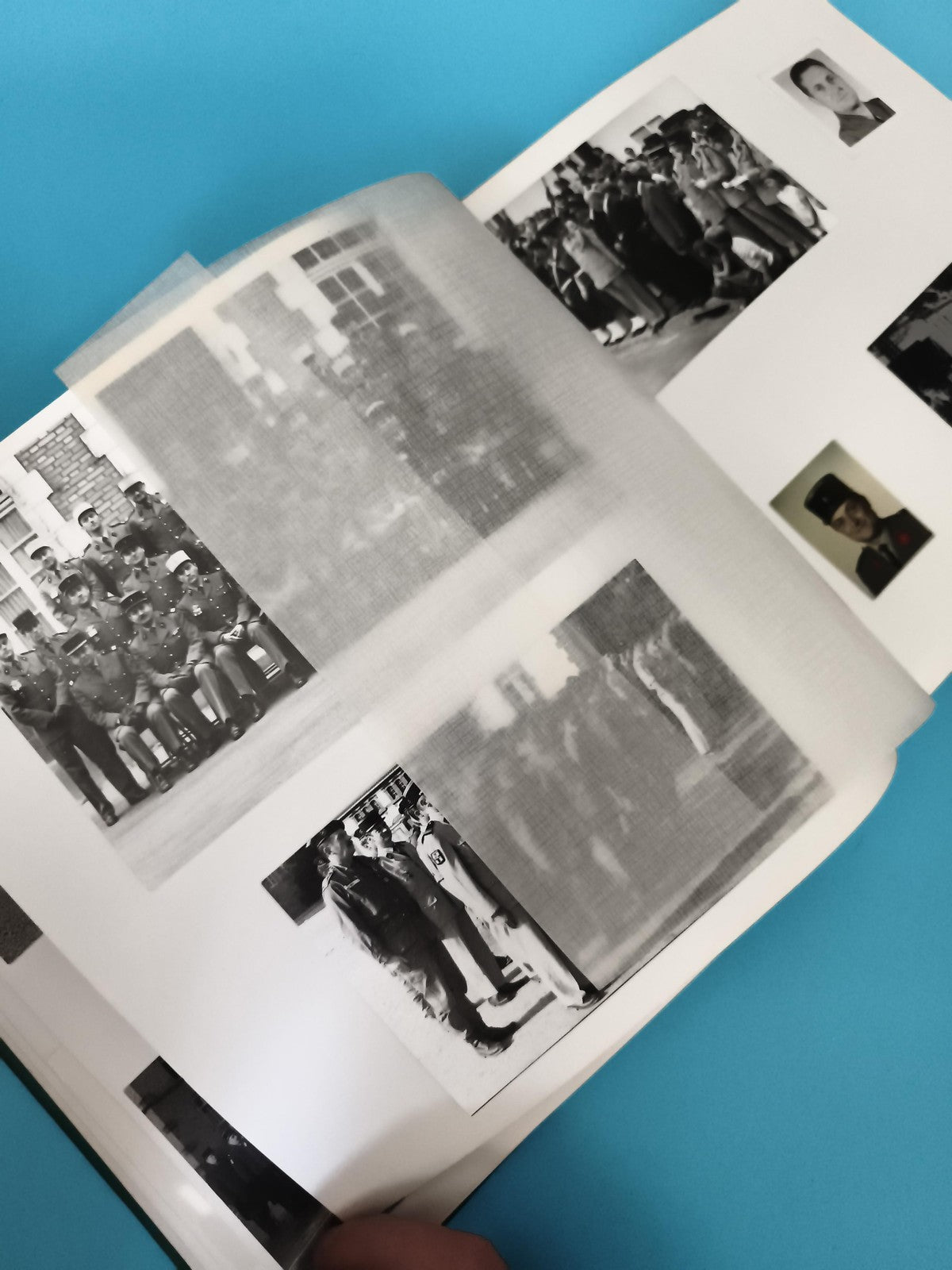 Album photos militaires ancien, classeur photographies soldats, noir & blanc vin