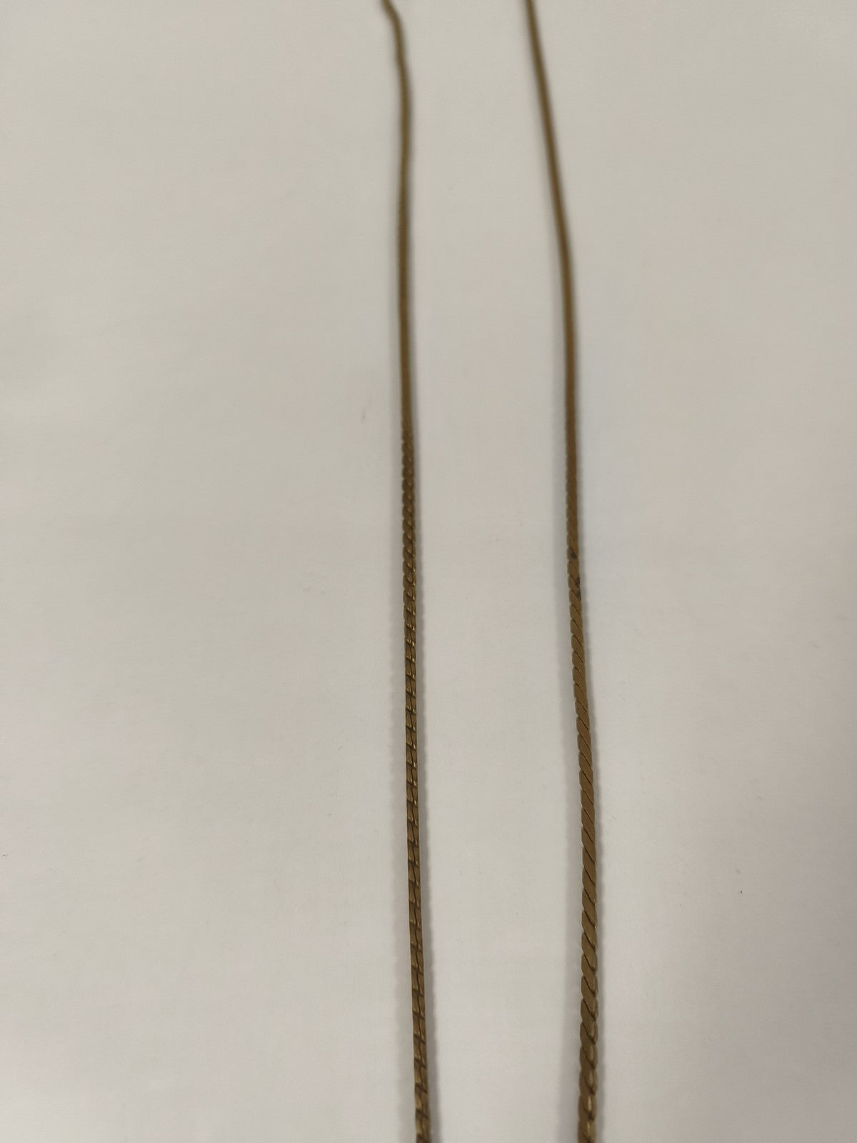 Ancien collier africain bronze pendentif rond poisson ethnique vintage