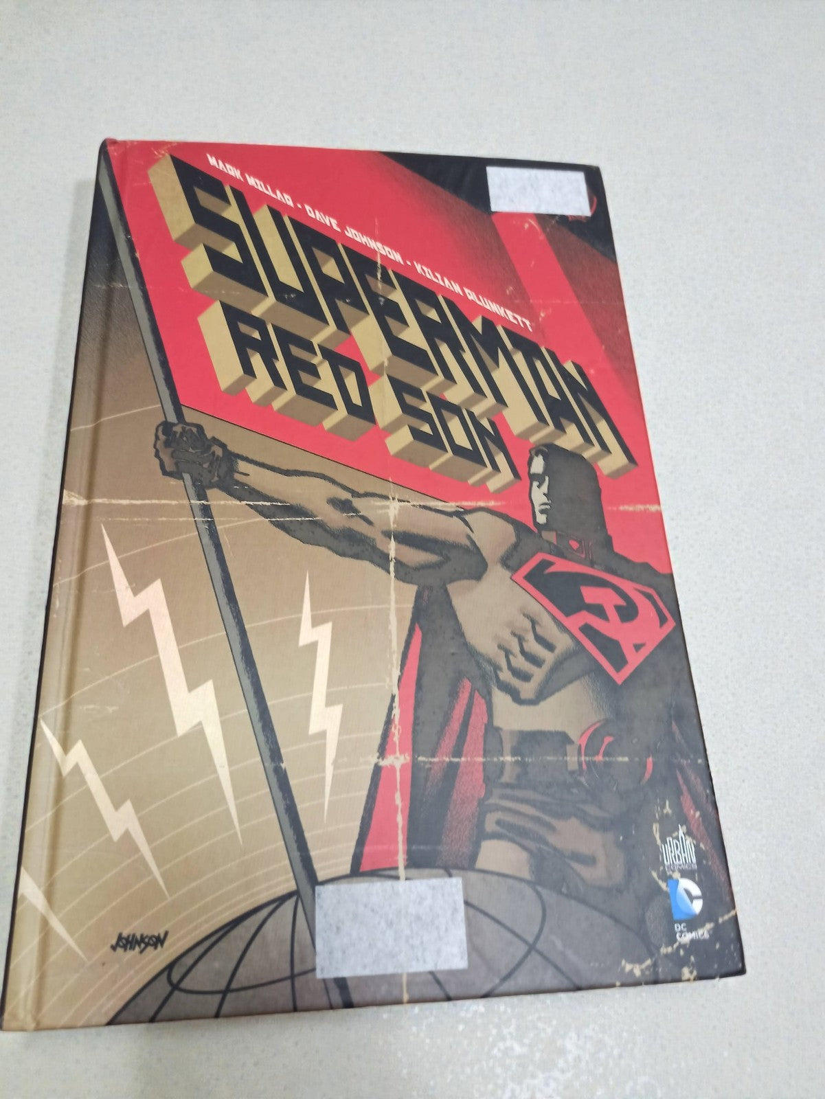 Superman Red Son DC Comics Graphic Novel histoire alternative super-héros livre