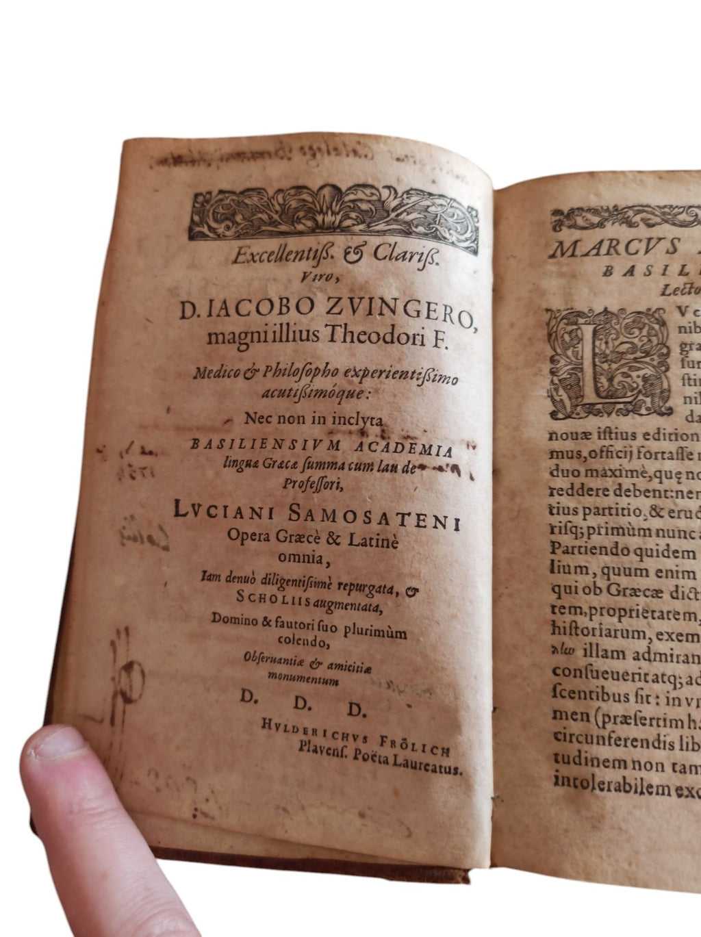 Livre ancien 16e-17e siècle Lucien de Samosate reliure décor doré antique
