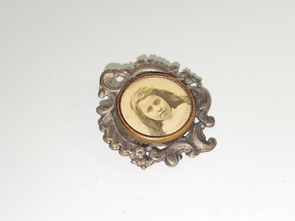 Broche mortuaire ancienne XIXe argent, bijou vintage, cabinet de curiosités rare