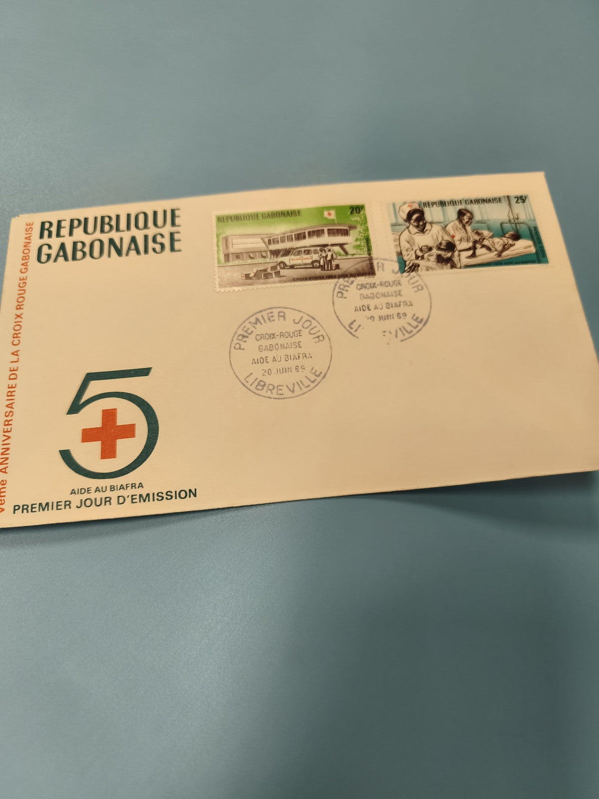Enveloppe FDC Gabon Croix-Rouge 1er Jour Aide au Biafra timbres illustrés