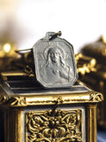 Médaille religieuse catholique vintage métal, Jésus Sacré-Cœur, pendentif ancien