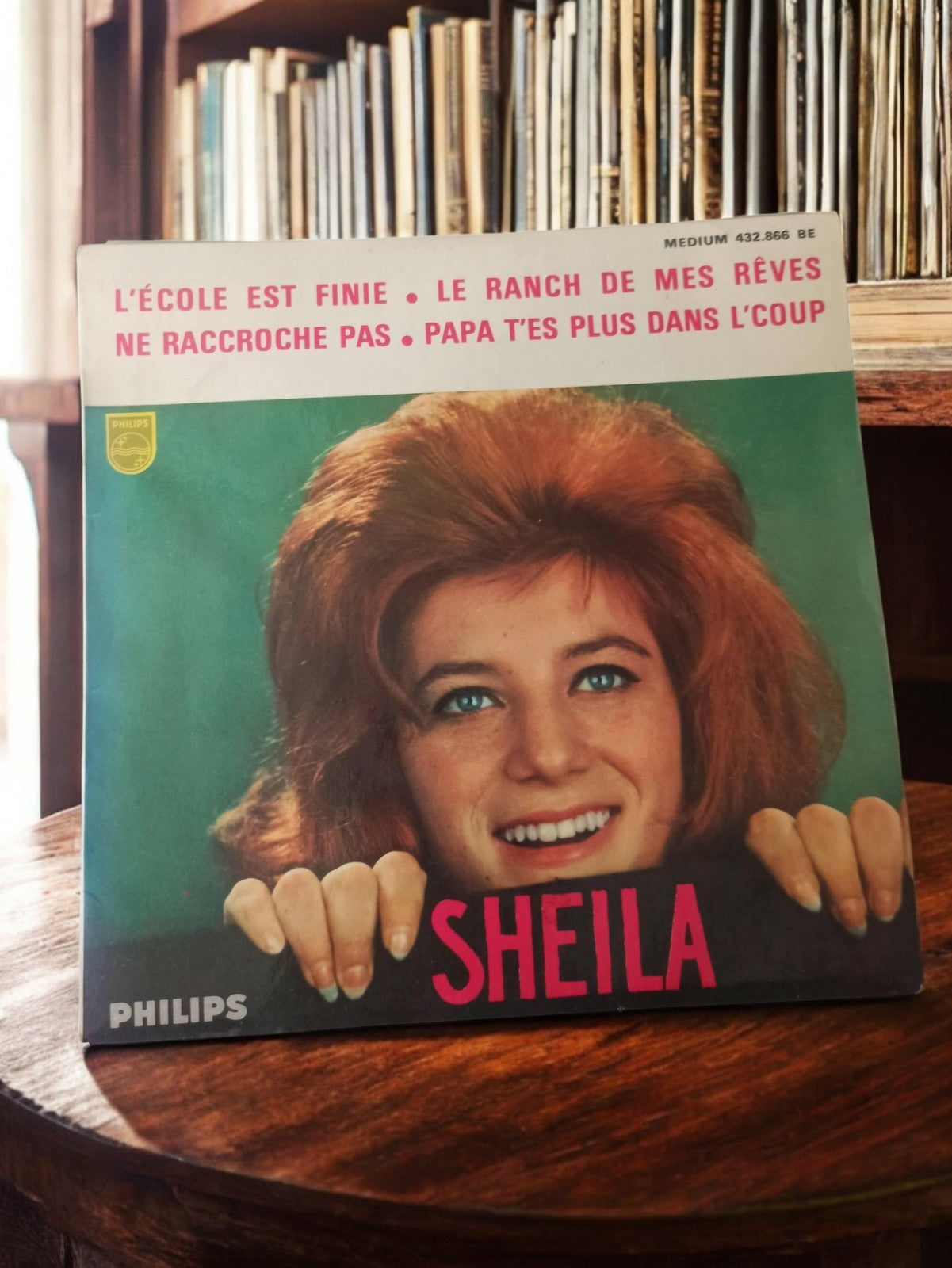 Disque vinyle 45 tours Sheila Philips vintage années 60 pochette chanson françai
