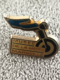 Pin's vintage Musée de la Moto Marseille émaillé, badge moto doré (Ref 4)