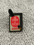 Pin's vintage Le Livre de Poche biblio logo livre rouge noir (Ref 2)