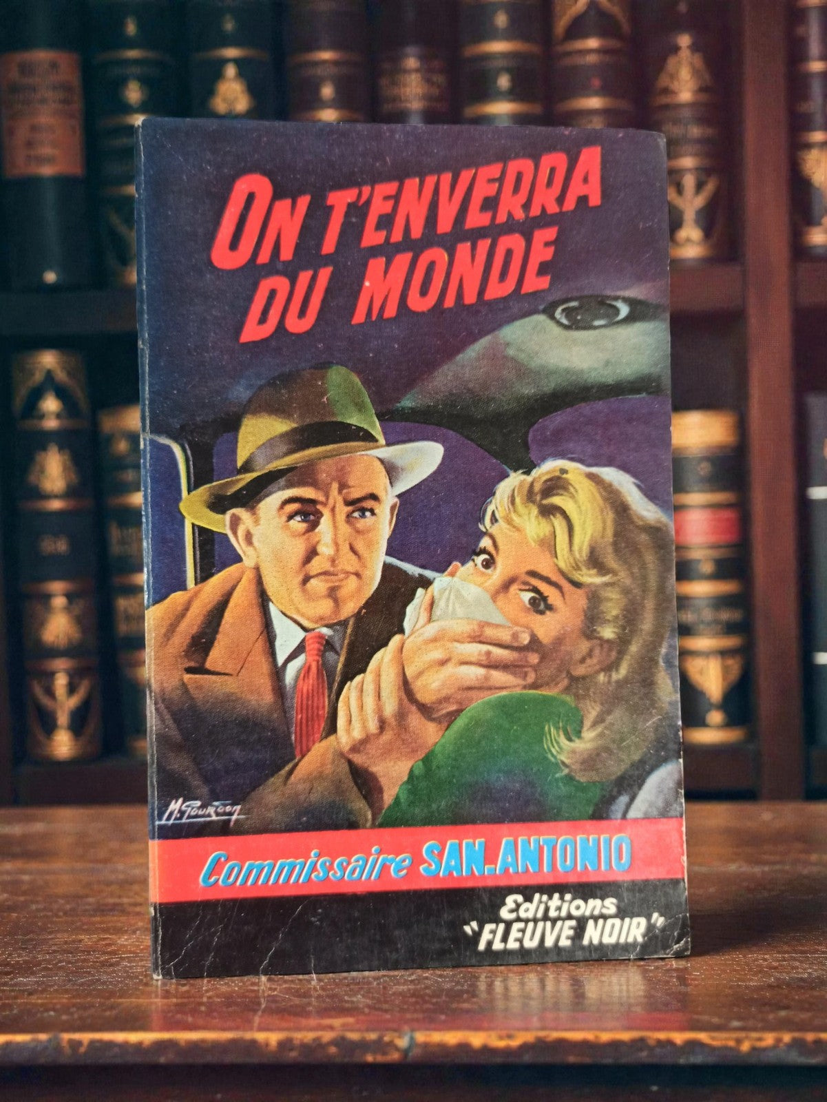 Livre de poche vintage San-Antonio ancien roman policier rétro collection rare