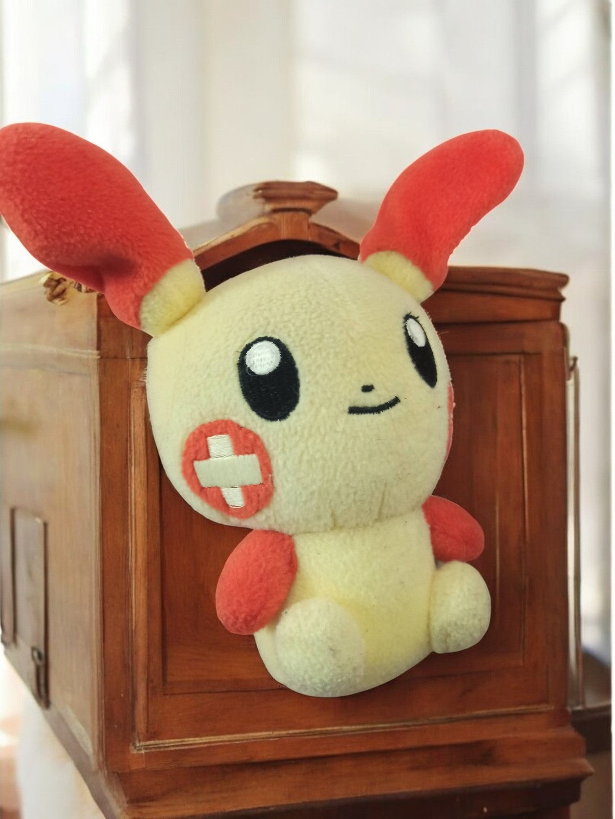 Peluche vintage Pokémon Center Posipi jaune rouge ancien d’occasion rare